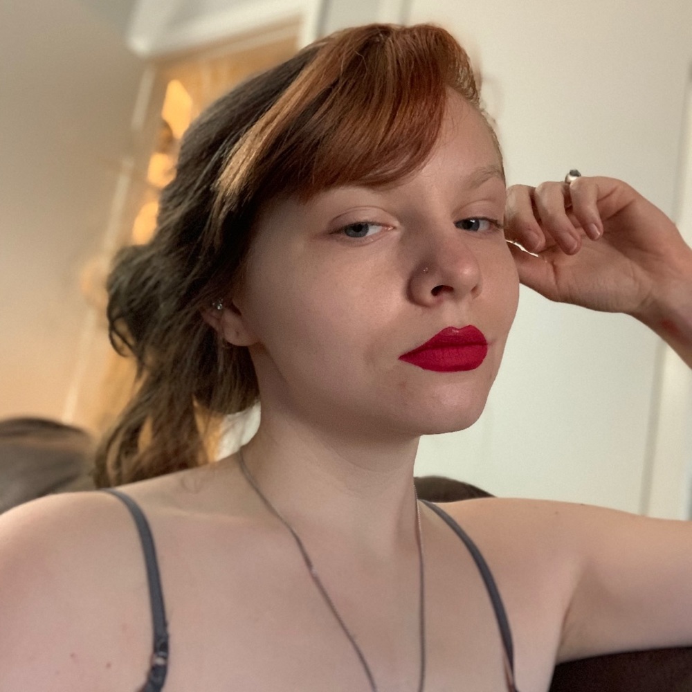Meet your Posher, Savannah